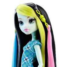 Monster High Стильная прическа Фрэнки