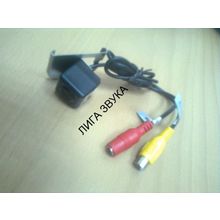 Камера заднего вида  Ford Focus 3 New Daystar DS-9528C