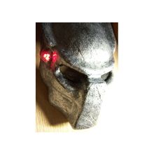 Маска "хищник"