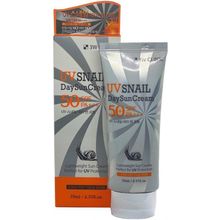 3W Clinic UV Snail Day Sun Cream SPF50+ PA+++ 70 мл