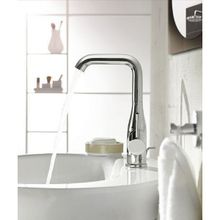 Смеситель Grohe Essence New для раковины, 32628001