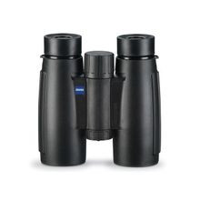 Бинокль Carl Zeiss 10X30 T* Conquest