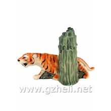 Штоф в цвете "Тигр с бамбуком". Гжельский фарфор. арт. 3636