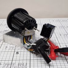 LTC Судовой радиоприёмник круглый LTC PROMarine 1111 3100 чёрный 18 частот 4 x 65 Вт Mosfet