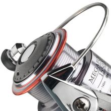 DAIWA Рыболовная катушка DAIWA Megaforce 2050 X, задн. фрикцион, 3+1 подш.
