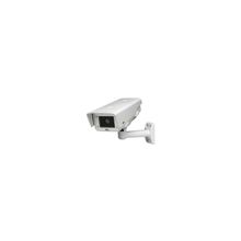 AXIS P1353-E Outdoor, IP66-rated, Light-sensitive, SVGA, day night, network camera with varifocal 3-8 mm DC-iris lens and remote back focus