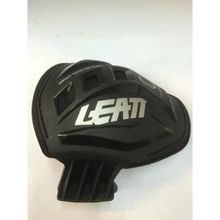 Чашка наколенника LEATT C-Frame Carbon Right (4015300216), Размер OS