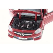 Металлическая модель Maisto Mercedes-Benz SL 63 AMG 1:24 - 31900