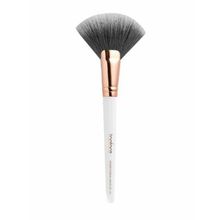 Topface Кисть для макияжа F22 Fan Brush для хайлайтера