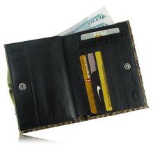 Кошелек женский из кожи питона, цвет: карамель