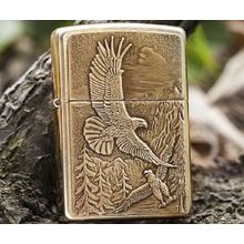 Зажигалка золотистая матовая Zippo Where Eagles Dare Emblem №20854 с покрытием Brushed Brass