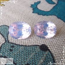 Пара лавандовых аметистов из Бразилии огранки Баснословно овал 13,98x11,03 13,99x10,89мм 14,4 карат