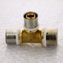 Тройник пресс UNI-FITT 32х26х26 706G9880