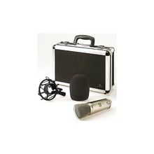 Студийный конденсаторный микрофон BEHRINGER B2 PRO