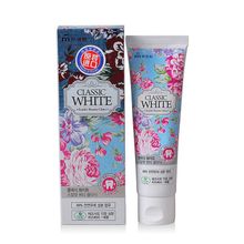 Classic White Scarlet Beauty Clinic Отбеливающая зубная паста с ароматом ягод и мяты, 110 г