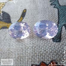 Пара лавандовых аметистов из Бразилии огранки Баснословно овал 13,98x11,03 13,99x10,89мм 14,4 карат