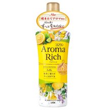 LION Aroma Rich Belle Кондиционер смягчающий с цветочно-цитрусовым ароматом натуральных масел, 520 мл