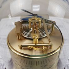 Barigo Метеостанция из красного дерева Barigo 3026 160 x 110 мм барометр   термометр   гигрометр