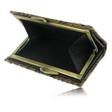 Кошелек женский из кожи питона, цвет: карамель