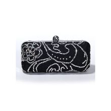 Вечерний клатч твердой формы