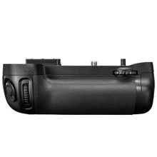 Батарейный блок Nikon MB-D15 для Nikon D7100
