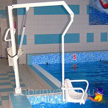 Подъемник для бассейна с электроприводом ИПБ-170Э