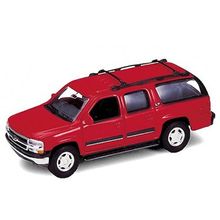 WELLY Welly 42312 Велли Модель машины 1:34-39 2001 CHEVROLET SUBURBAN 42312