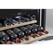 CASO WineSafe 18 EB black