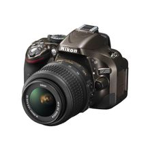Nikon D5200 Kit AF-S 18-55 DX VR*