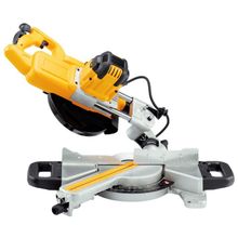 Пила торцовочная Девалт DWS 774