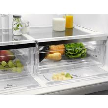 Холодильник Electrolux LLI9VF54X0 дверь из нержавеющей стали c Anti Finger Print