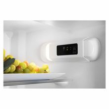 Встраиваемый холодильник Hotpoint B 20 A1 DV E HA 1