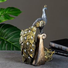 Подставка под бутылку Павлин с хвостом 