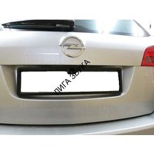 Камера заднего вида в рамке номерного знака AVIS AVS308CPR