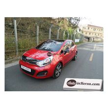 Kia Pride Hatchback Prestige 1.6 GDI 2012