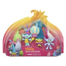 Hasbro из 4х героев