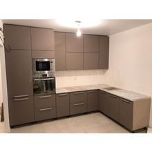 Кухни на заказ со встроенной техникой