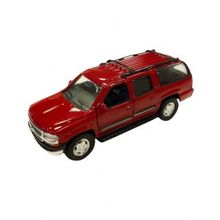 Welly Chevrolet Suburban 2001 1:34-39