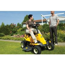 CUB CADET LR2 NS76
