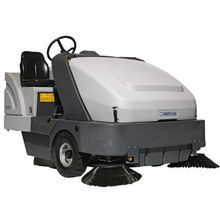 Машина подметальная Nilfisk SR 1601 D3 Maxi