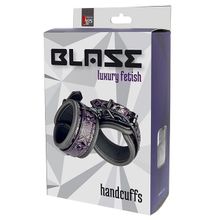 Dream Toys Фиолетово-чёрные наручники BLAZE HANDCUFF PURPLE