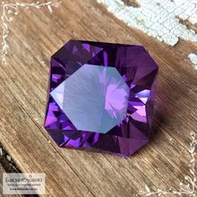 Насыщенный аметист из Бразилии (Байя) огранка в Баснословно квадрат-октагон 19мм 32,35 карата
