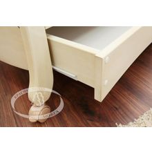 Красная звезда Елизавета С-553 Бабочки слоновая кость