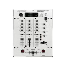 DJ микшер BEHRINGER DX626