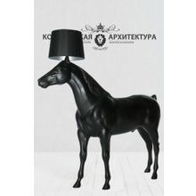 Скульптура: Комнатный торшер "Чёрная Лошадь"