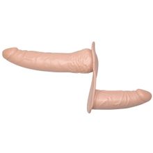 Телесный страпон с вагинальной пробкой Double Dong Strap-On - 19 см. телесный с черным