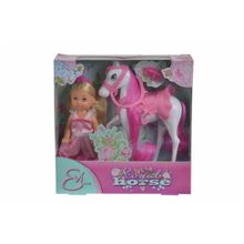 Штеффи Еви на лошади