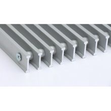 Алюминиевая рулонная решётка перелива Savva 2001, ширина 254, шаг 9 мм (бесцветное анодирование)