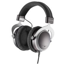 Beyerdynamic T 70