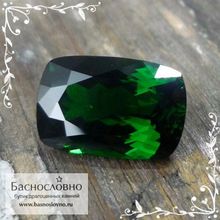 Сертифицированный насыщенно-зелёный цаворит (тсаворит) из Кении огранка подушка 12x8мм 4,48 карата